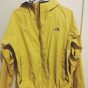 Northface Raincoat Size M